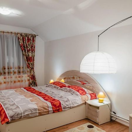 Smb Holiday Apartment Brasov Exterior photo